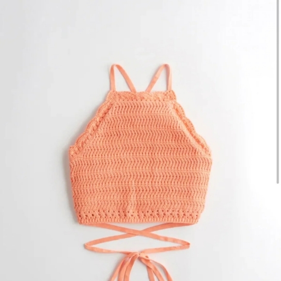 S Hollister knitted crop top - Picture 3 of 3